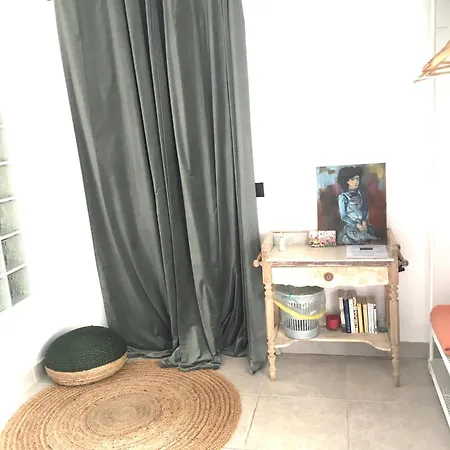 Cosy Private Bath And Garden Guest house Anglet