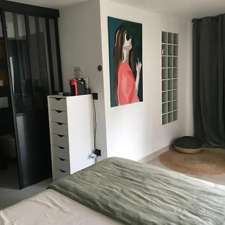 Cosy Private Bath And Garden Guest house *