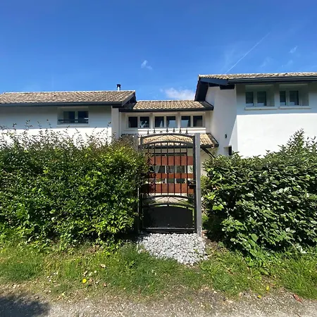 Cosy Private Bath And Garden Guest house Anglet