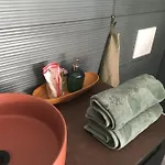 بيت ضيافة Cosy Private Bath And Garden أنغليه