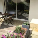 Cosy Private Bath And Garden أنغليه
