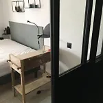 Cosy Private Bath And Garden 3*
