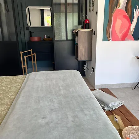 Cosy Private Bath And Garden Gasthof